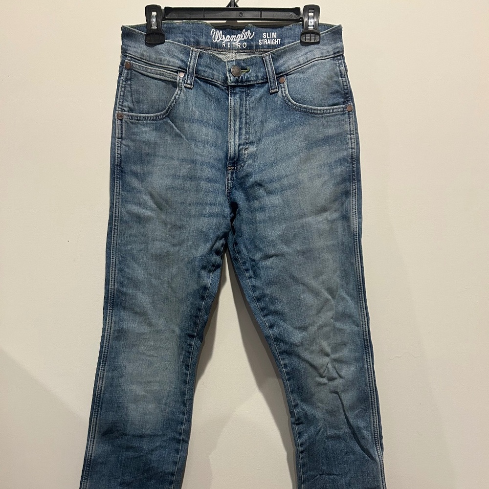 Men’s Wrangler Slim Straight